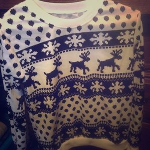 Black & white sweatshirt from wish